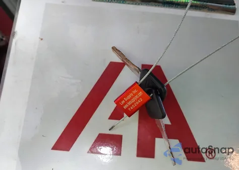 1996 Ford Ranger Super Cab z USA, uszkodzony, nr VIN 1FTCR14U7TPA28959